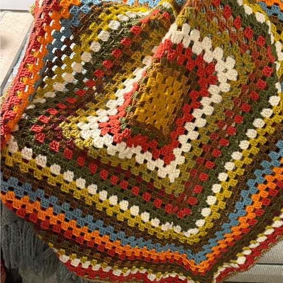 Meet your Posher, Connie - Picture 15 of 16